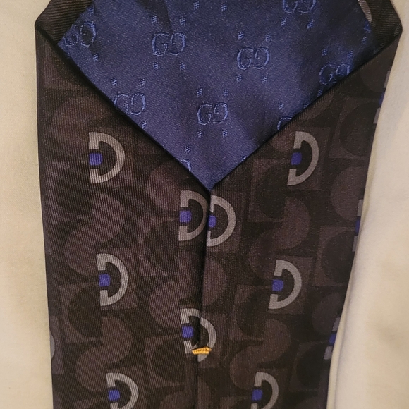 Gucci Mens tie - Picture 6 of 7